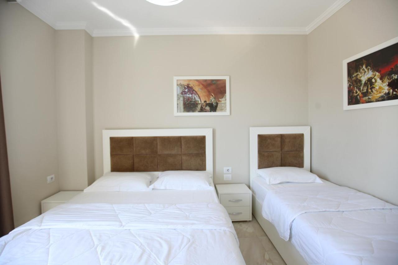 Hotel Mare Ksamil Esterno foto