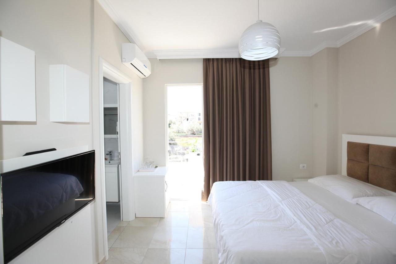 Hotel Mare Ksamil Esterno foto