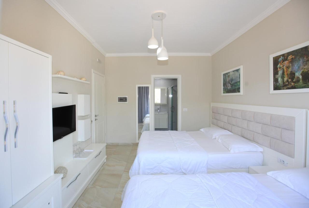 Hotel Mare Ksamil Esterno foto