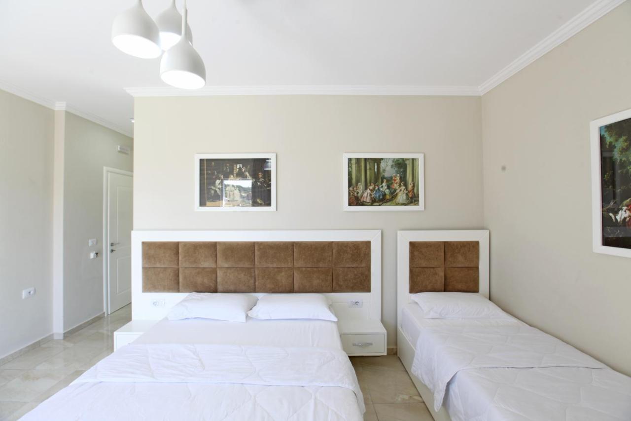 Hotel Mare Ksamil Esterno foto