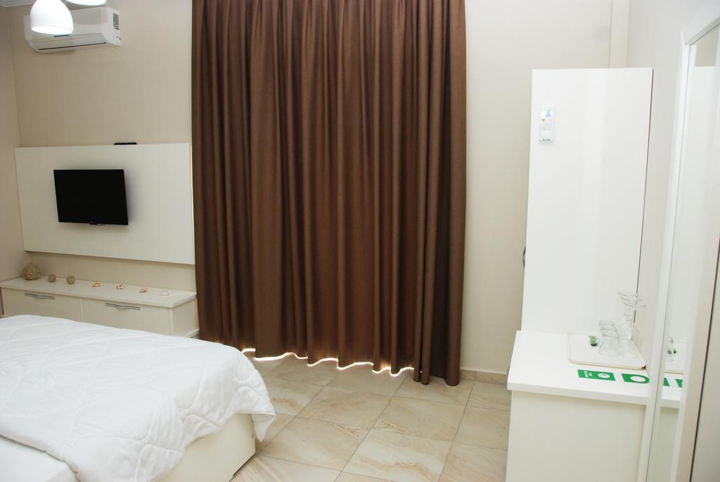 Hotel Mare Ksamil Esterno foto
